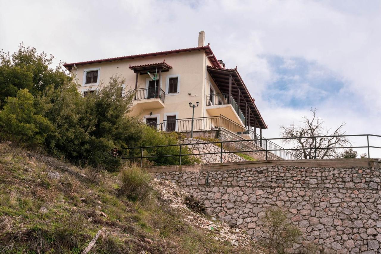 Meli Apartments Arachova Extérieur photo